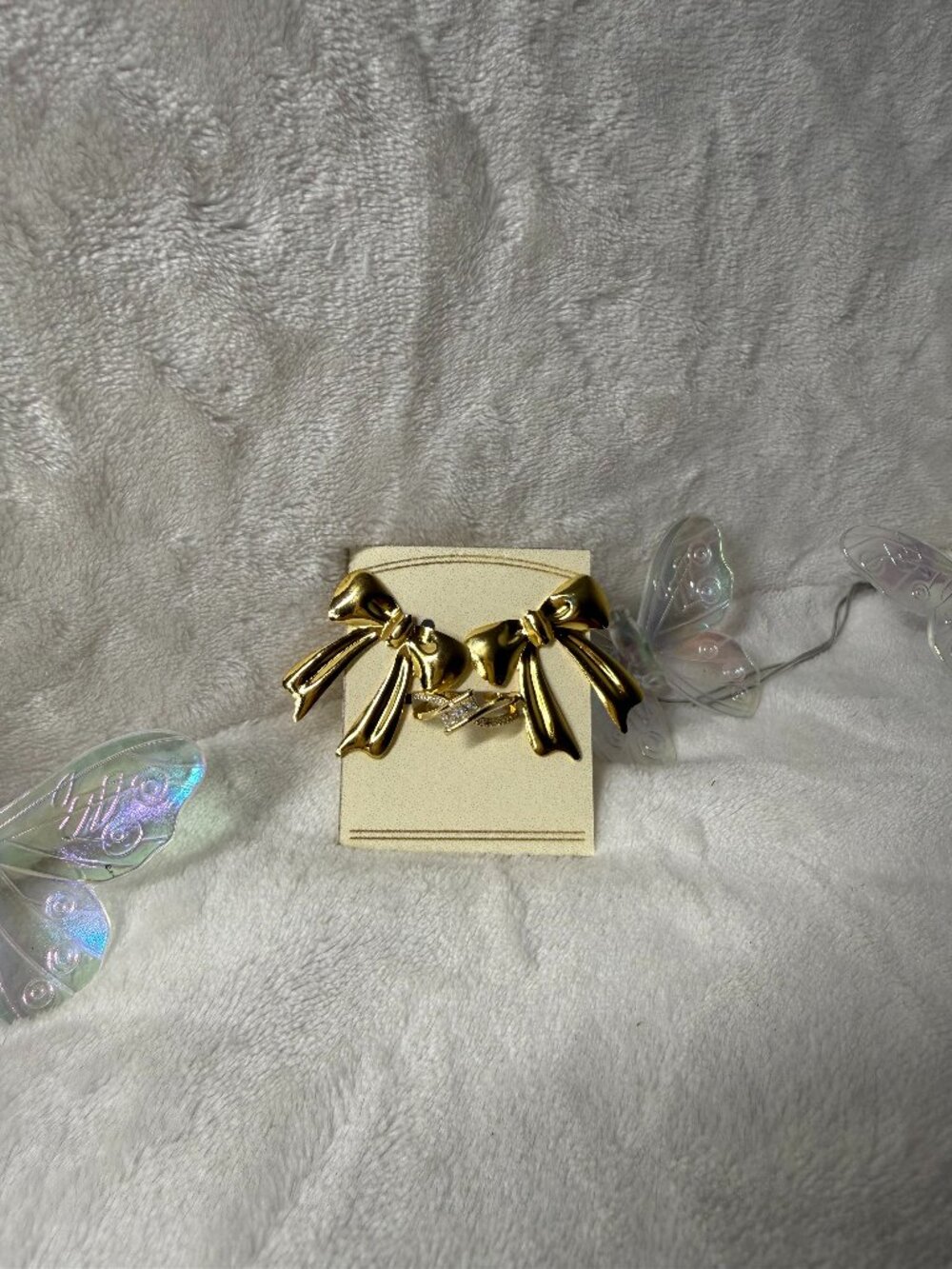 Gold Bow Jewelry Set – Stud Earrings & Adjustable Open Ring